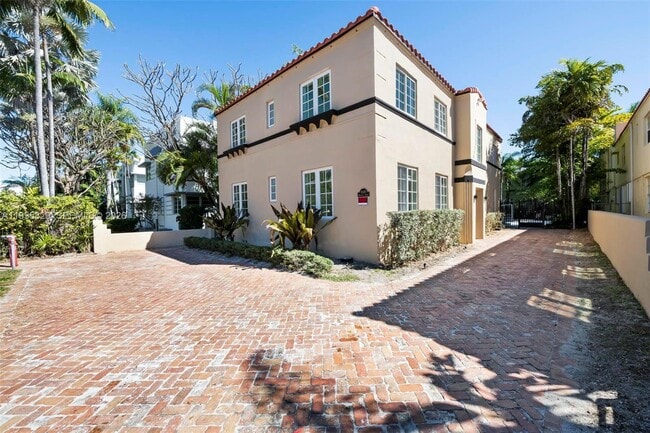 Building Photo - 1545 Meridian Ave