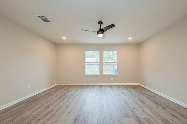 Building Photo - 3103 Hartcliff Cir