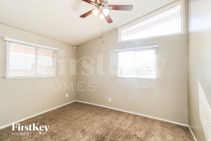 Building Photo - 3320 S Margo Dr