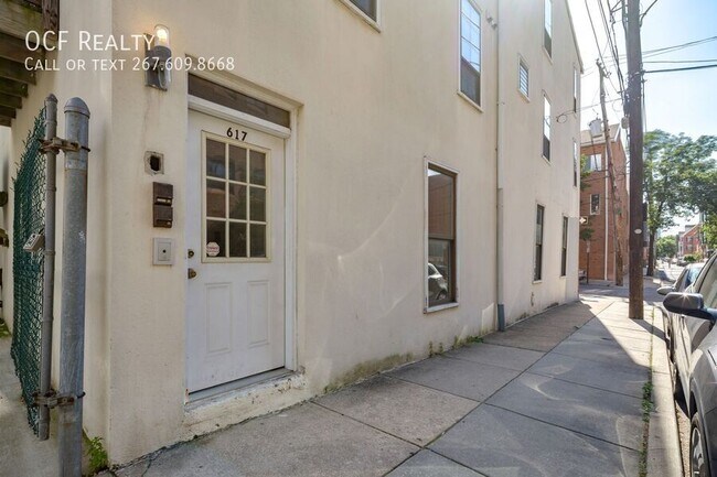 Building Photo - 617 S 18th St