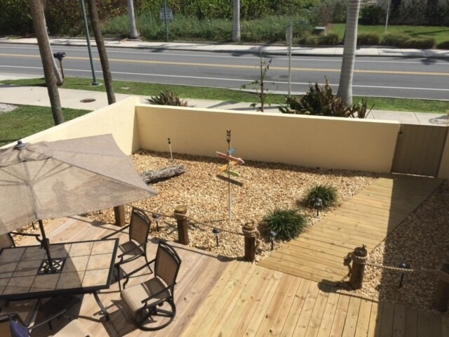 Building Photo - 355 S Ocean Dr