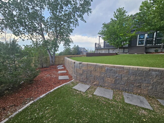 Building Photo - Beautiful 2-Story Home In Hidden River. Finished Basement. Turfed Backyard.