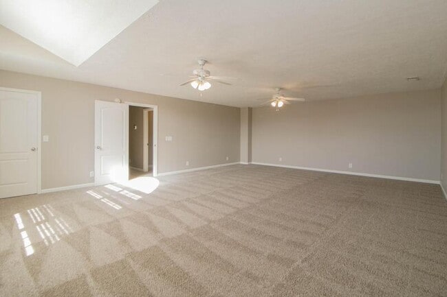 Building Photo - 3147 Holly Point