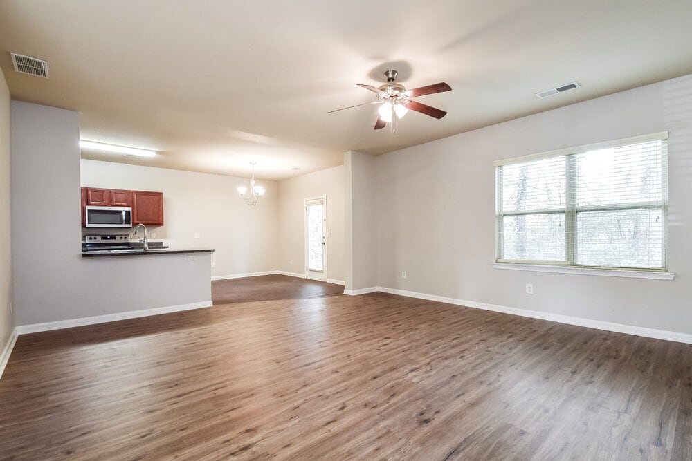 Building Photo - 118 Cassady Ln