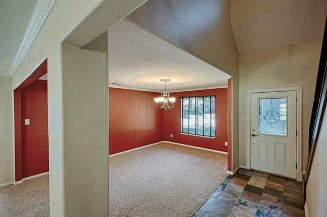 Building Photo - 3314 Falling Brook Dr