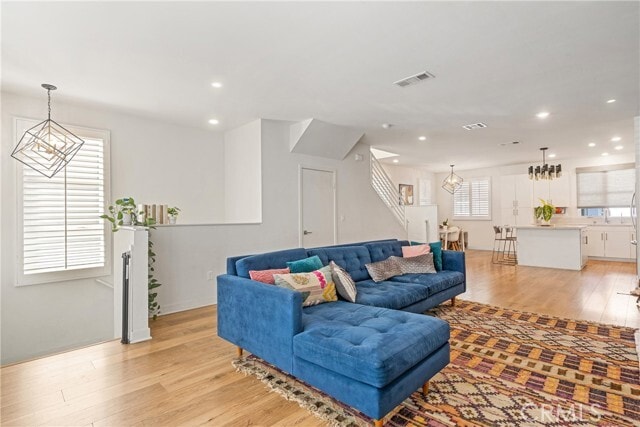 Building Photo - 2700 E Chaucer St