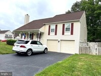 Building Photo - 7684 Green Garland Dr