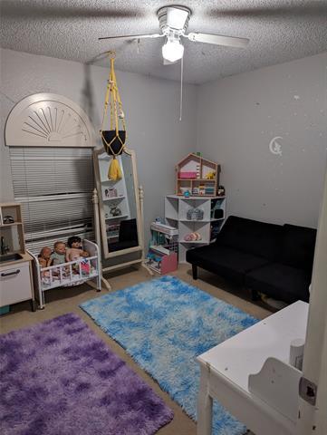 Building Photo - 422 Thoreau Ln