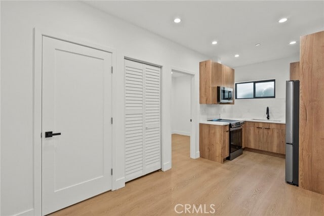 Building Photo - 5734 Stansbury Ave