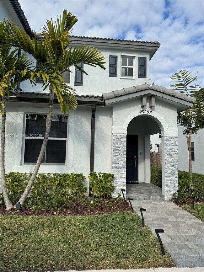 Building Photo - 29257 SW 163rd Ct