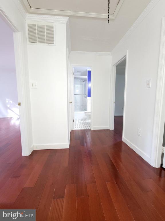 Building Photo - 3137 Bayswater Ct