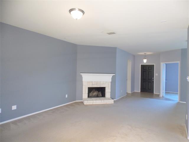 Building Photo - 213 Cliffbrook Dr
