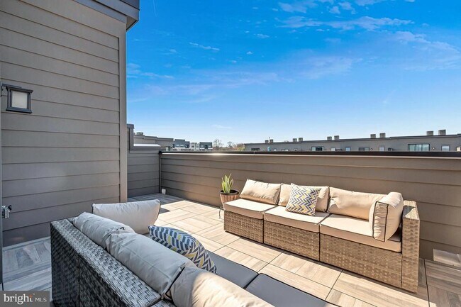 Building Photo - 1249 Northside Park Blvd