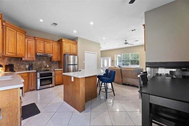 Building Photo - 22835 Fritz Ln