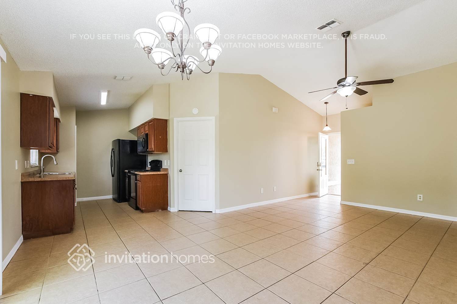 Building Photo - 2830 Chalmer St