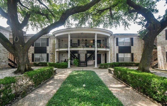 Primary Photo - 7900 Westheimer Rd