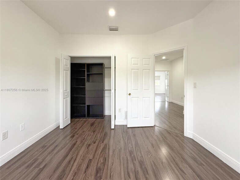 Building Photo - 16562 SW 71st Ter