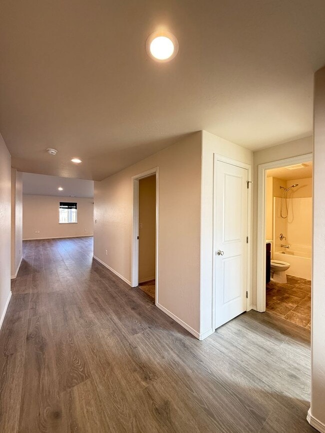 Building Photo - Charming 3 Bed / 2 Bath Home in Delta Estates – Medford