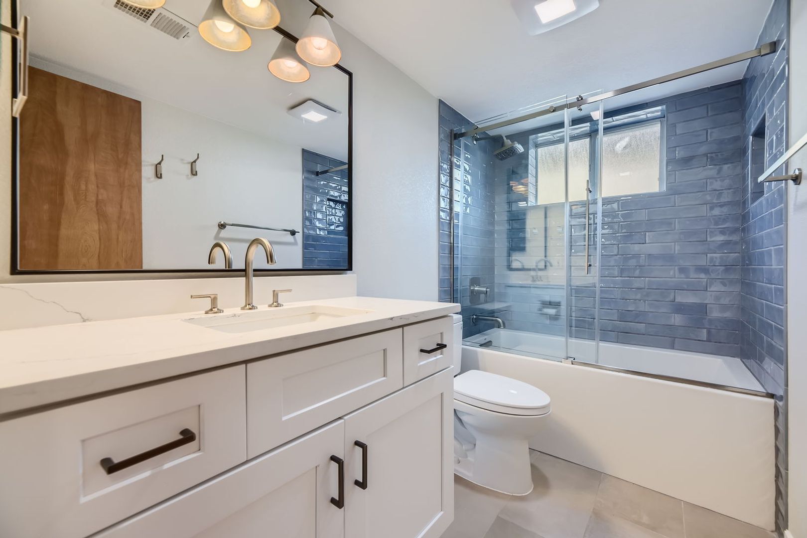 Building Photo - 7516 Dawn Dr