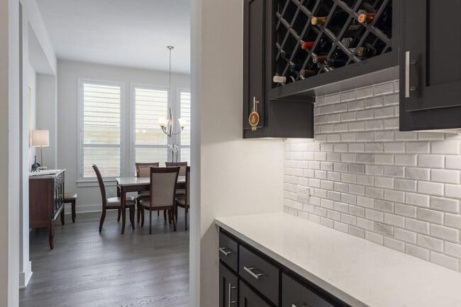 Building Photo - 4408 Logan Ridge Dr