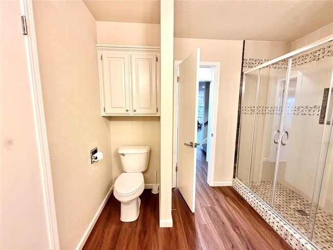 Building Photo - 12007 Shady Trail Ln