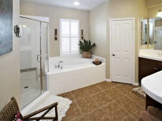Building Photo - 6071 Roselle Meadows tr