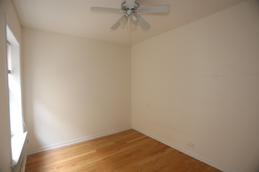 Building Photo - 3828.5 N Fremont St