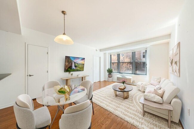 Building Photo - 149 Essex St