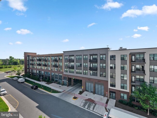 Building Photo - 12865 Mosaic Pk Wy