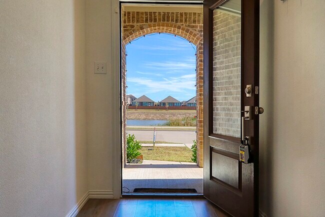 Building Photo - 215 Olmstead Dr