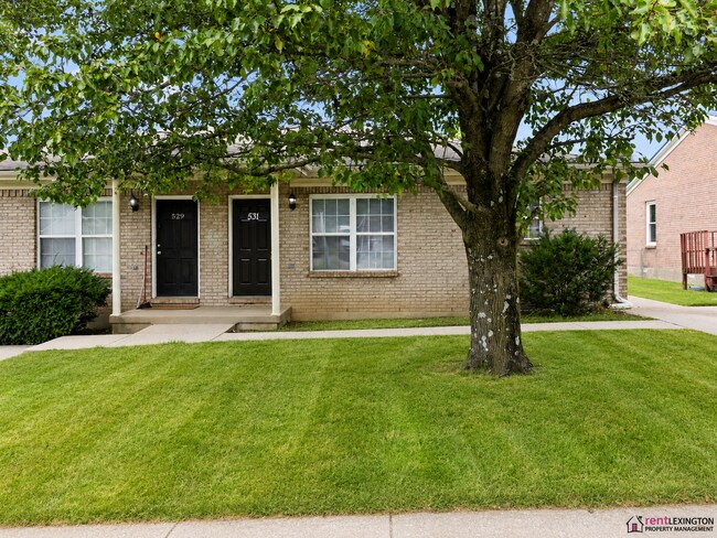 Building Photo - 531 Bell Pl Dr