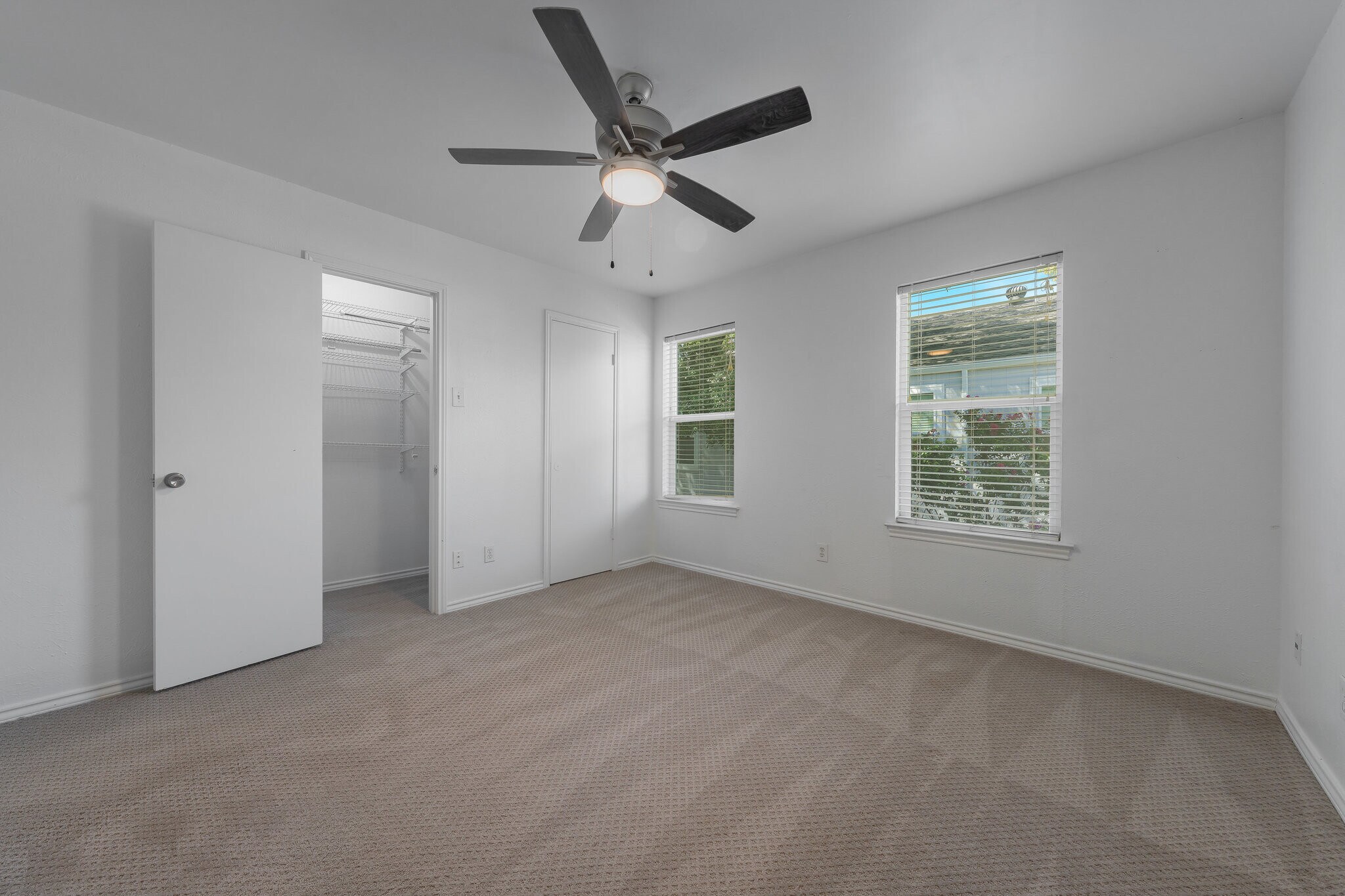 Building Photo - 2815 Welborn St