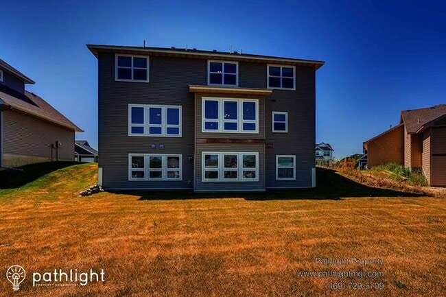 Building Photo - 18880 Iden Way, Lakeville, MN, 55044