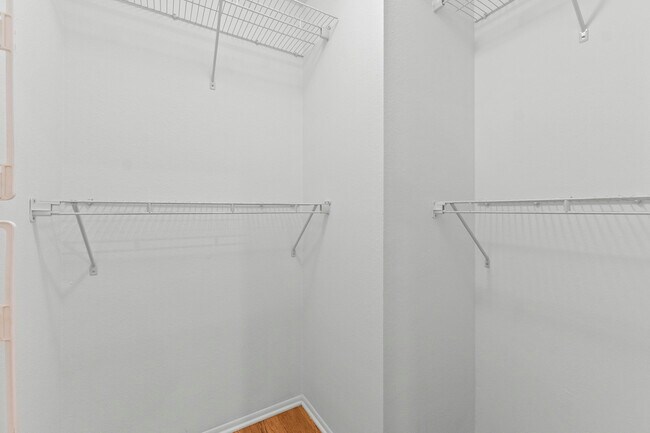 Building Photo - 1431 SE Berwick Ct
