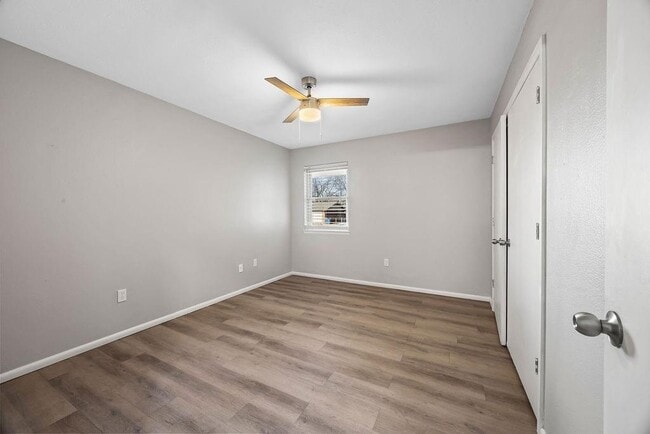 Building Photo - 2607 NE Walker St