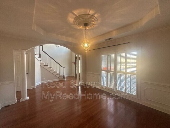 Building Photo - 525 Chickasaw Land Way