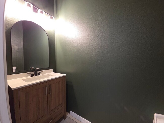 Building Photo - Three Bedroom Townhome at Carter Glen in Orlando