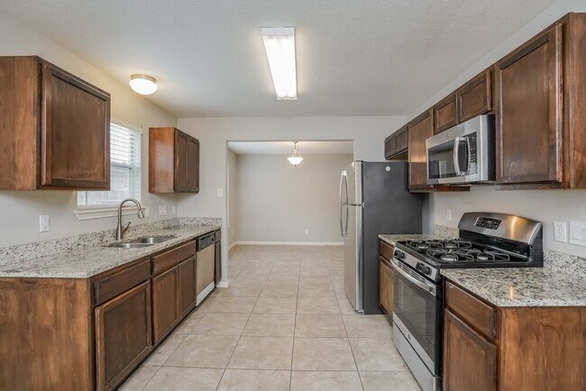 Building Photo - 2823 Cypress Island Dr