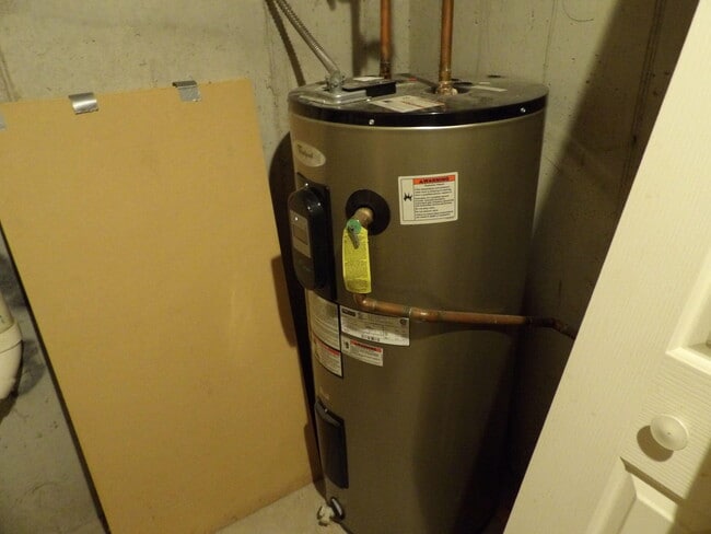 Building Photo - 107 Shannon Ln