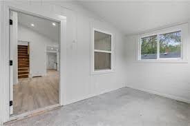 Building Photo - 4015 Myrtle Ave