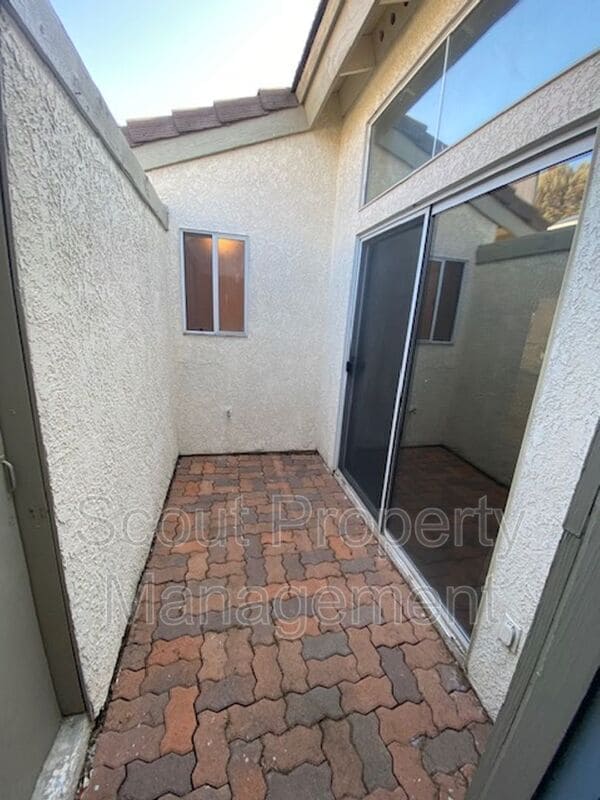 Building Photo - 31711 Corte Encinas