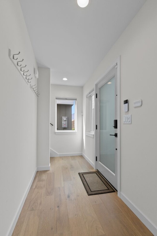 Building Photo - 8332 26th Ave NW