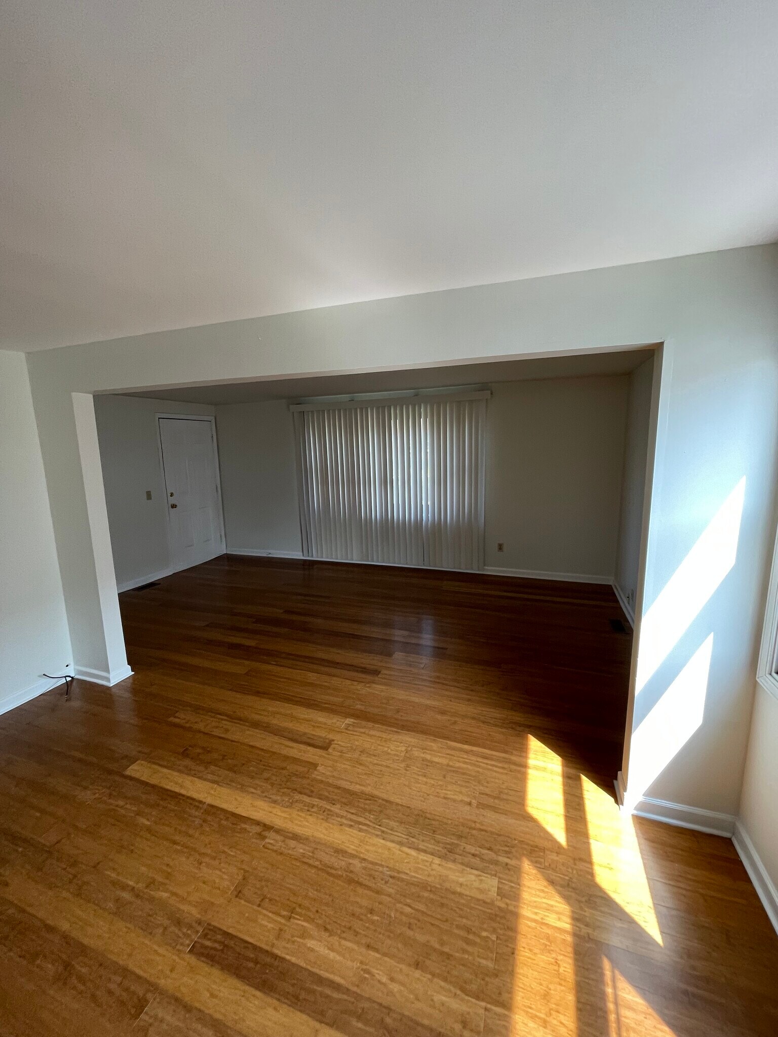 Building Photo - 1365 Pierce Ave