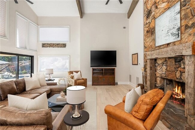 Building Photo - 4190 Etcetera Ln