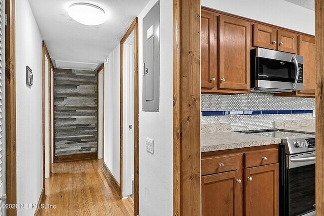 Building Photo - 4603 Jammes Rd