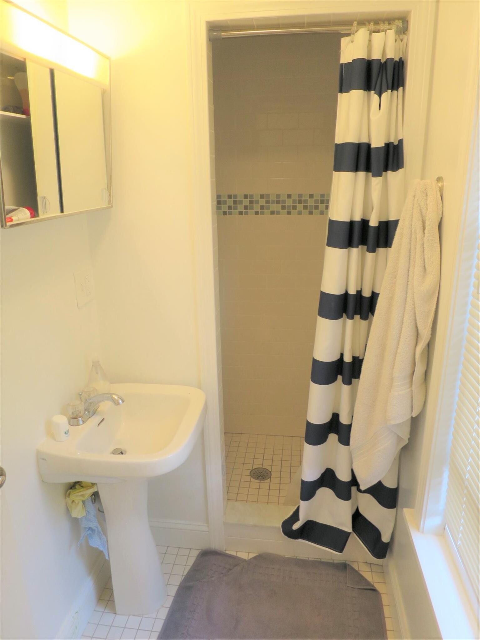 Building Photo - 4 Forster St