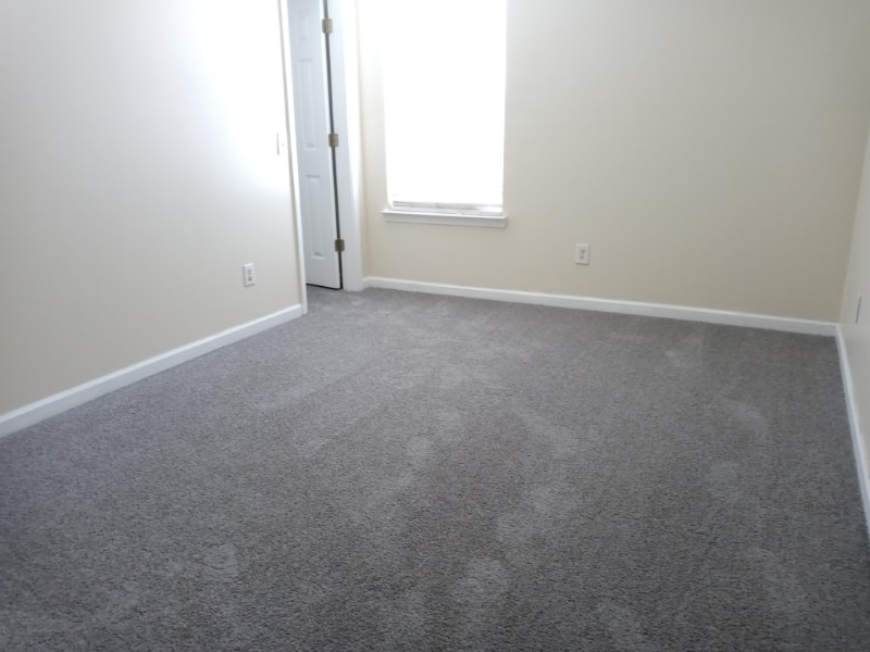 Building Photo - 1650 Ivey Pointe Ct