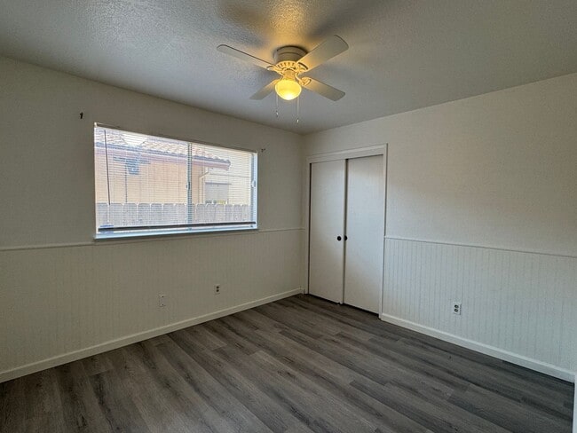 Building Photo - Four Bed, Two Bath Home In North Stockton