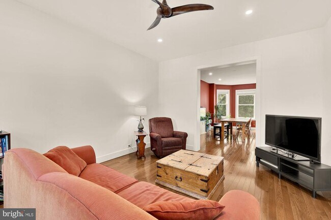 Building Photo - 4012 7th St NW
