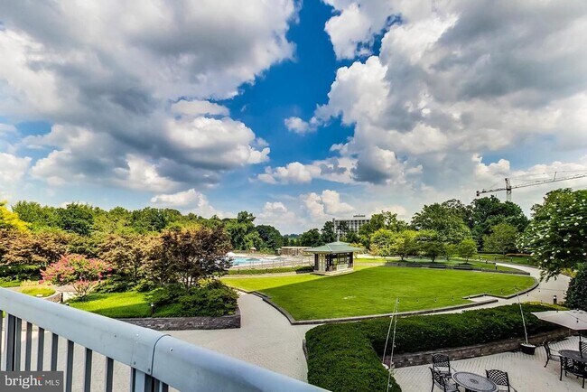 Building Photo - 5225 Pooks Hill Rd